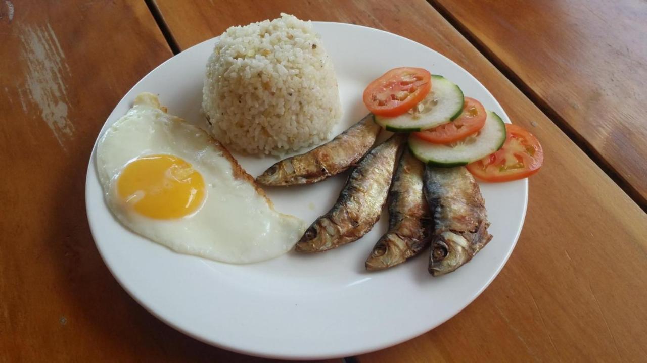 Queen Of Isle Cottages And Restaurant Puerto Galera Δωμάτιο φωτογραφία